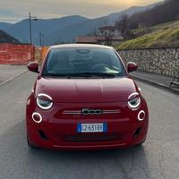 Fiat 500e LA PRIMA 2025
