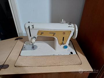 Macchina da cucire Singer