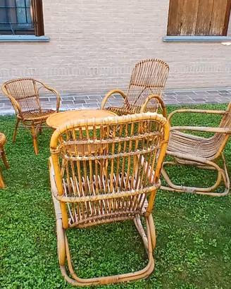 Salotto vintage in vimini