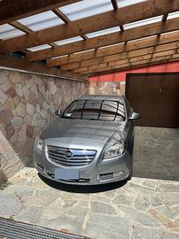Opel insignia del 2011 con motore non funzionante