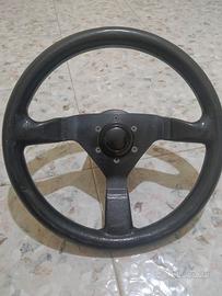 Volante sportivo vintage a tre razze-pelle nera