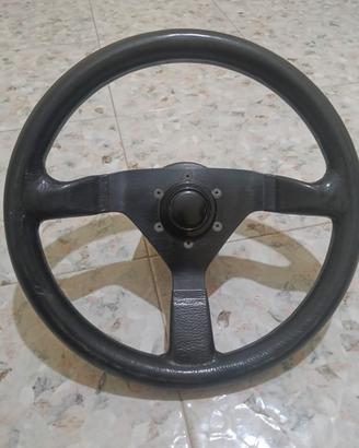 Volante sportivo vintage a tre razze-pelle nera