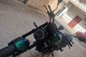 moto Benelli 125 leoncino