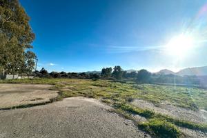 Terreno per edifici commerciali o artigianali