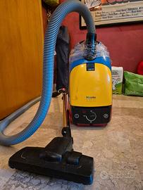 Aspirapolvere Miele