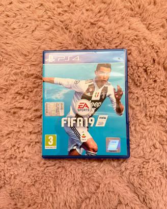 Videogiochi PS4 e PS5