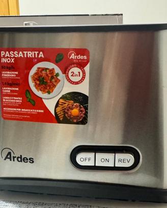 Ardes tritacarne e passa pomodoro