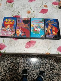 Videocassette  I CLASSICI DISNEY 