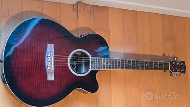 Chitarra acustica preamplificata