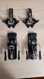 attacchino alpinismo Atomic