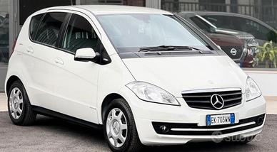 MERCEDES Classe A (W176) - 2011