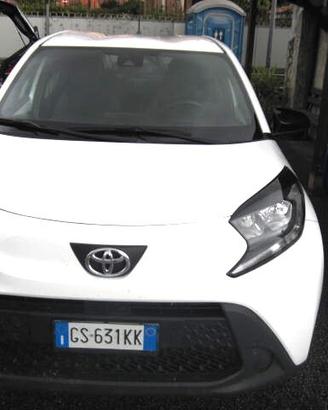Toyota Aygo X 1.0 VVT-i 72 CV 5 porte Lounge S-CVT