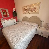 Letto matrimoniale con contenitore