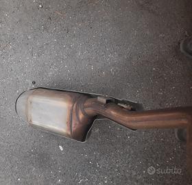 marmitta Honda CBR600RR del 2003.