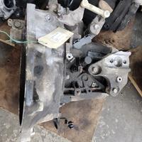 Cambio PEUGEOT 207 1397cc benzina del 2010