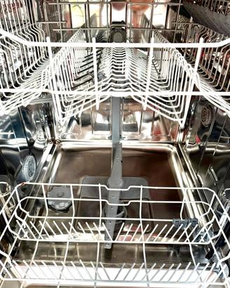 Lavastoviglie Hyunday 12 coperti 5 programmi