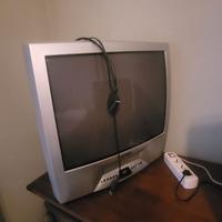 Televisore Philips con lettore videocassette