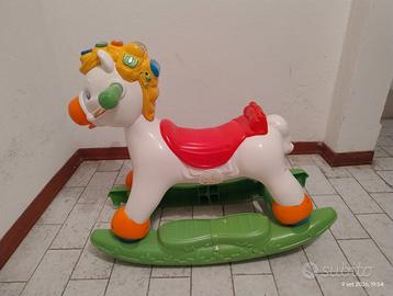 Cavallino dondolo chicco 