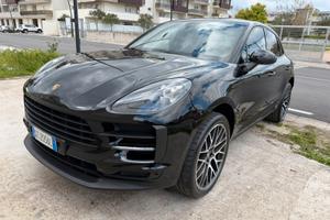 Porsche Macan 2.0 245 cv PDK