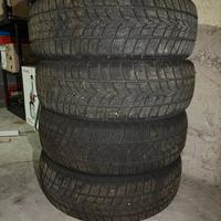 treno gomme invernali 205/55 R19