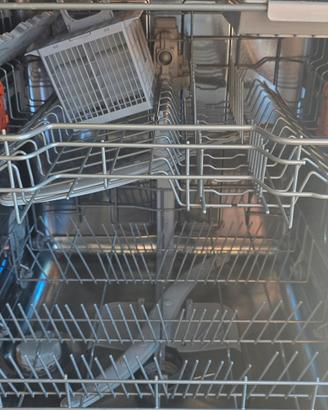 Lavastoviglie da incasso Hotpoint  Ariston