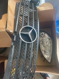 Fari e griglia Mercedes Vito w639 Anno 2008