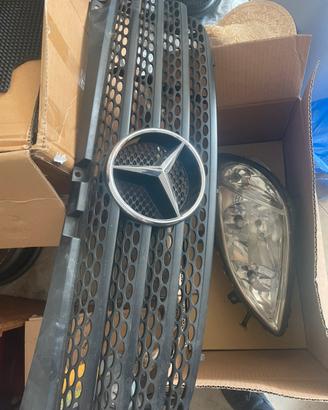 Fari e griglia Mercedes Vito w639 Anno 2008