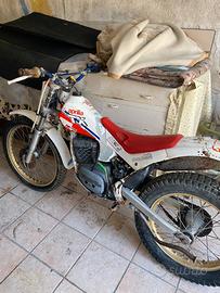 Aprilia moto trial