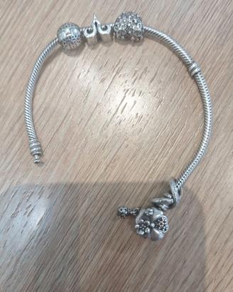Gioielli pandora