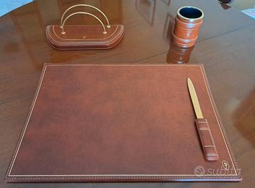 Set da scrivania in similpelle