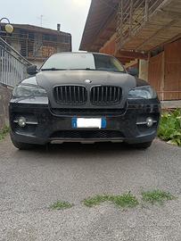 BMW x6 2011