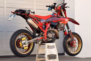 GASGAS MC-F 450 MOTARD 500km