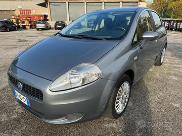 FIAT Grande Punto 1.2 neopatentati senza nessun