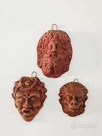Maschere apotropaiche calabresi in terracotta