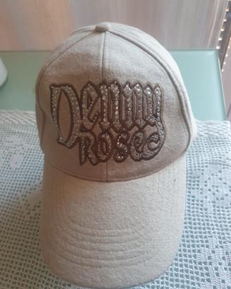 Cappello denny roses in Lana.

Regolabile

Nuovo

