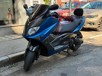 Yamaha T Max