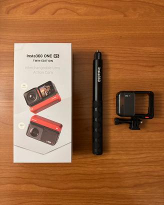 Insta360 One RS Twin Edition Kit in GARANZIA
