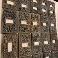 Placca copriinterruttore in metallo vintage