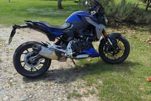 BMW F900R (2020) Solo 7.000 km