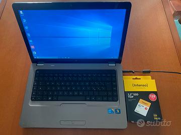 PC Portatile HP i3 webcam SSD128 nuovo + borsa