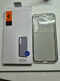 Cover Spigen in silicone per Samsung S24/25 