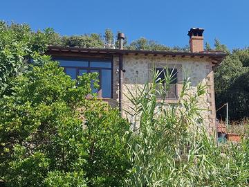 Casale a Amelia