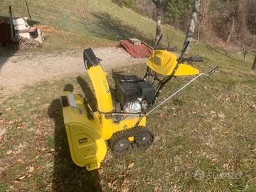 Turbina da neve cingolata