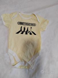 Body Bimbo/a Beatles