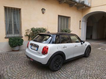 Mini Cooper Baker street - cambio automatico