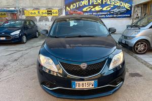 Lancia Ypsilon 1.2 69 CV 5 porte Silver
