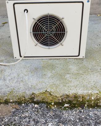 aspiratore a soffitto per camper 