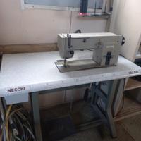 Macchina da cucire Necchi