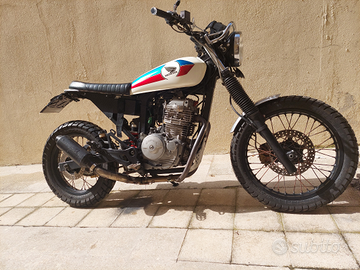 Honda scambler café racer special 650