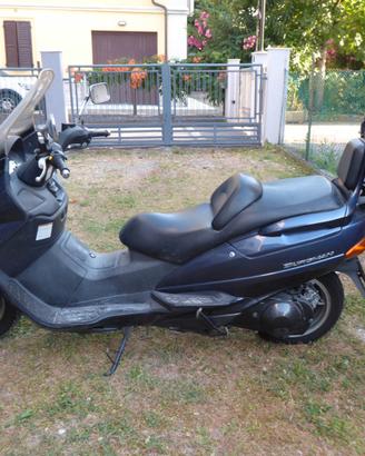 Suzuki Burgman 250